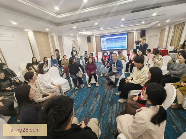 某全能中场心理预演技巧，赛场决策更加从容